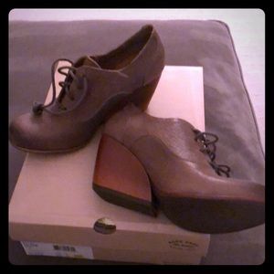 Kork Ease meteora size 8 Olive Grey